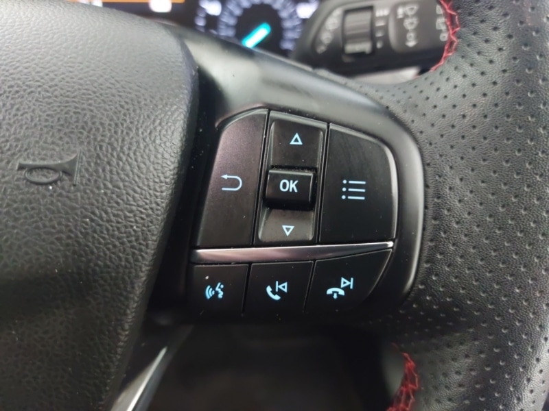 Used Ford Focus 2023 for sale - 76518706: Photo 13