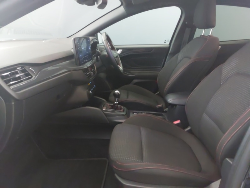 Used Ford Focus 2023 for sale - 76518706: Photo 5