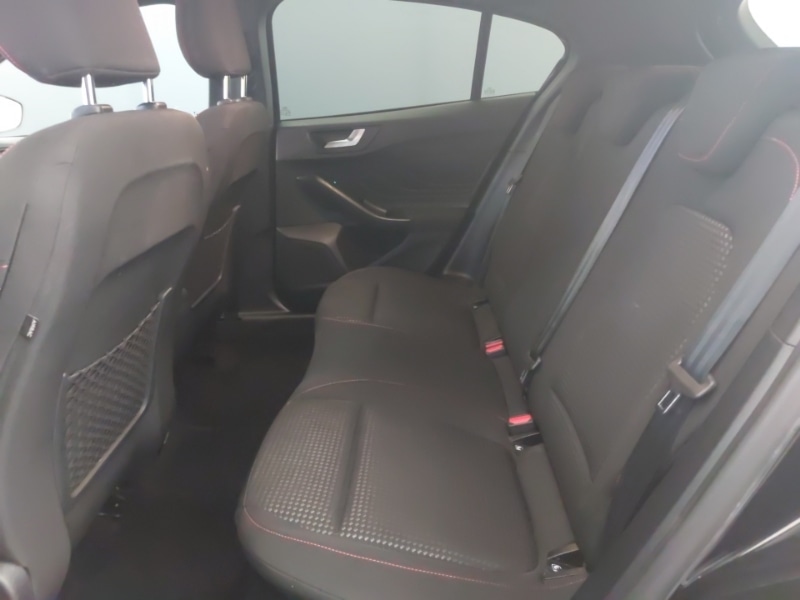 Used Ford Focus 2023 for sale - 76518706: Photo 6