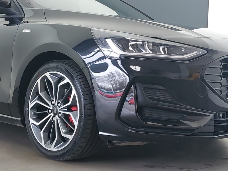 Used Ford Focus 2023 for sale - 76321599: Photo 9