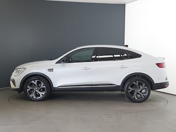 Used Renault Arkana 2023 for sale - 78703940: Photo
