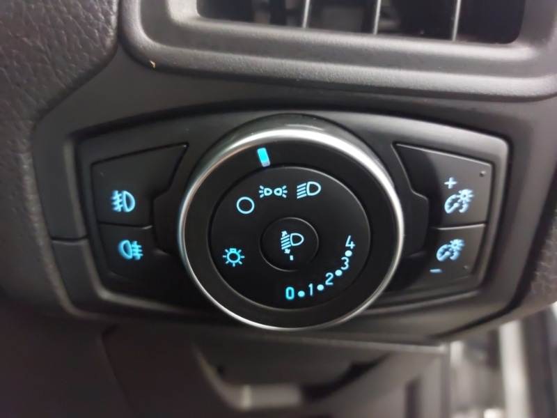 Used Ford Focus 2017 for sale - 77536473: Photo 14