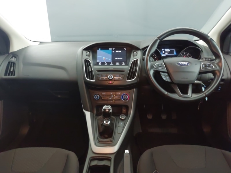 Used Ford Focus 2017 for sale - 77536473: Photo 2