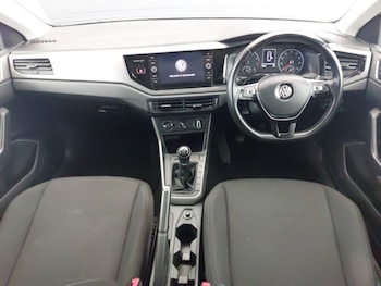 Used Volkswagen Polo 2018 for sale - 75963741: Photo