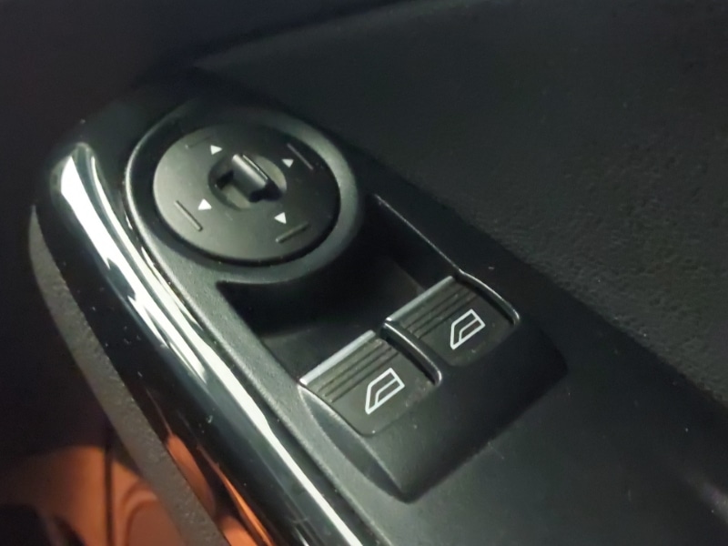 Used Ford Fiesta 2017 for sale - 77264986: Photo 14