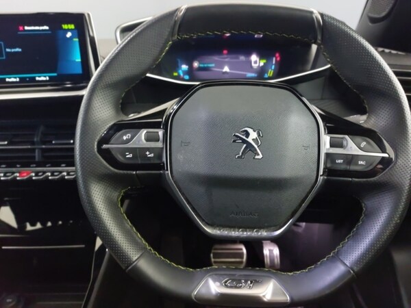 Used Peugeot 2008 2022 for sale - 76145301: Photo 11