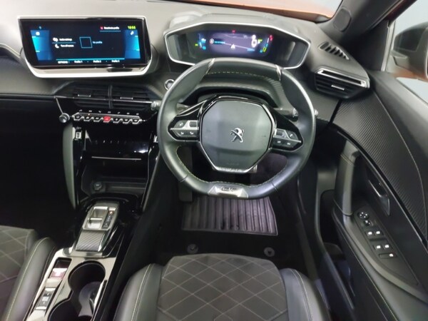 Used Peugeot 2008 2022 for sale - 76145301: Photo 7