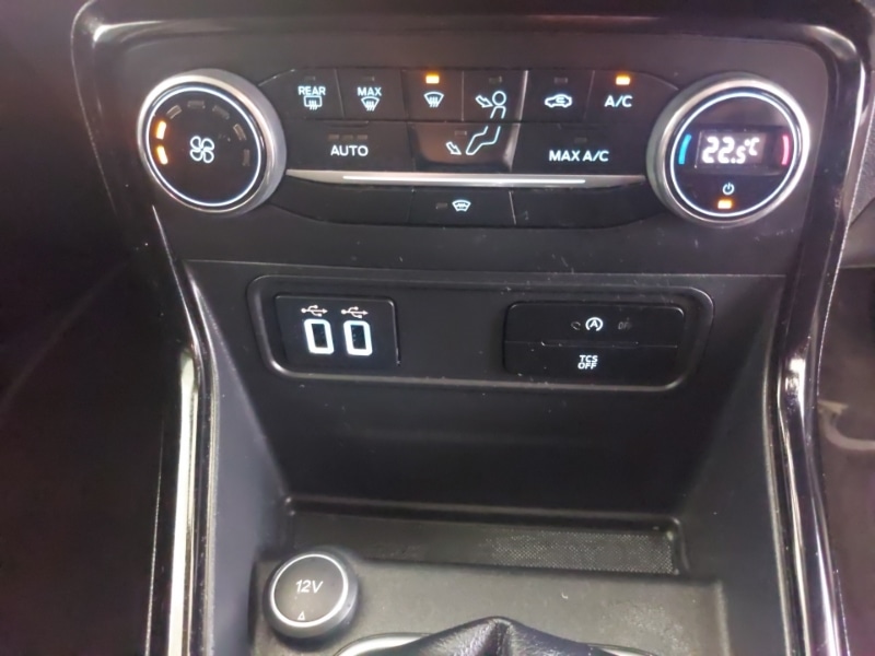 Used Ford Ecosport 2018 for sale - 77822826: Photo 15