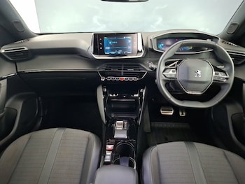 Used Peugeot 2008 2023 for sale - 79393555: Photo