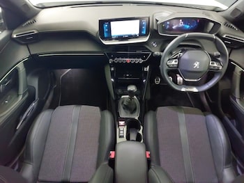 Used Peugeot 2008 2022 for sale - 76915517: Photo