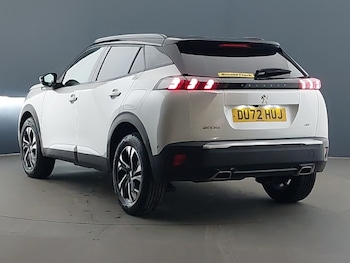 Used Peugeot 2008 2022 for sale - 76915517: Photo