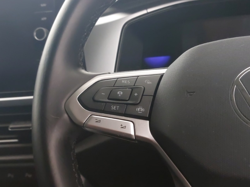 Used Volkswagen T-Roc 2022 for sale - 76471766: Photo 14