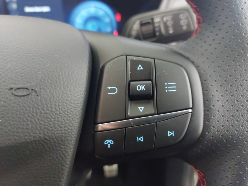Used Ford Kuga 2025 for sale - 76172140: Photo 13