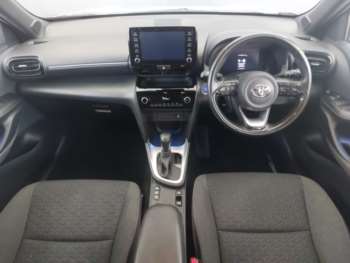Used Toyota Yaris Cross 2022 for sale - 74914348: Photo
