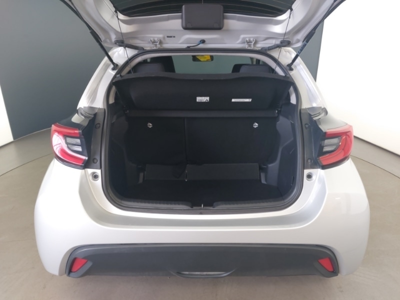 Used Toyota Yaris 2021 for sale - 77873779: Photo 8