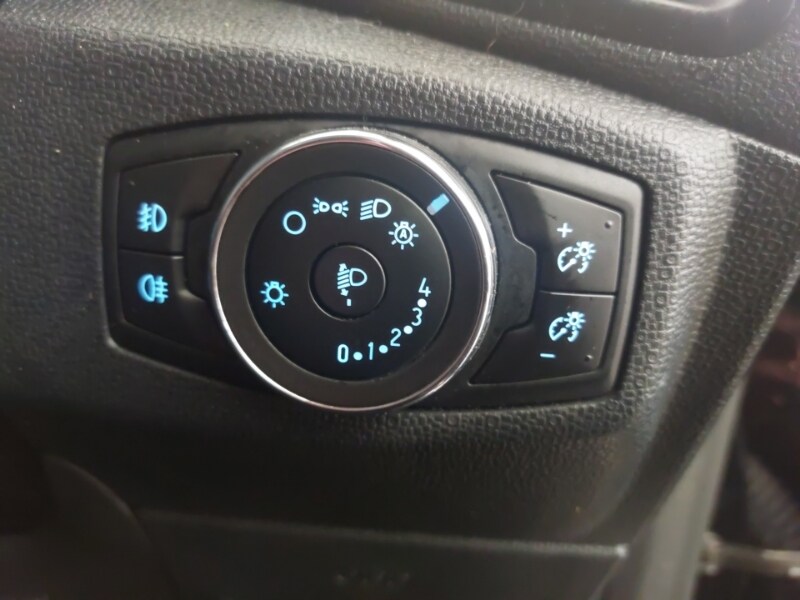 Used Ford Ecosport 2018 for sale - 78151130: Photo 14