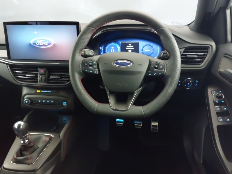 Used Ford Focus 2023 for sale - 76571640: Photo 7