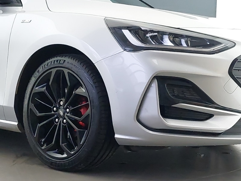 Used Ford Focus 2023 for sale - 76571640: Photo 9