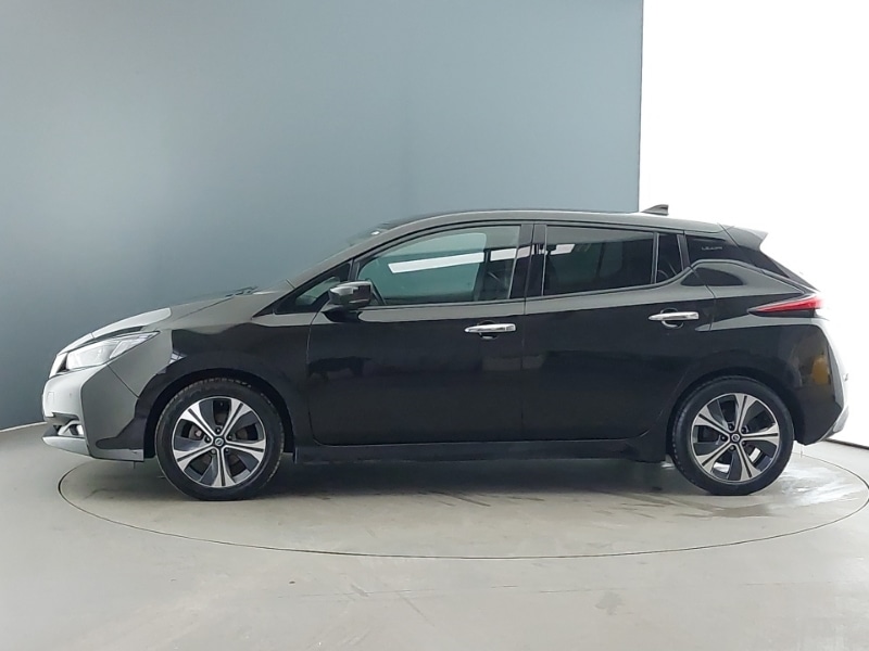 Used Nissan Leaf 2021 for sale - 77536463: Photo 4