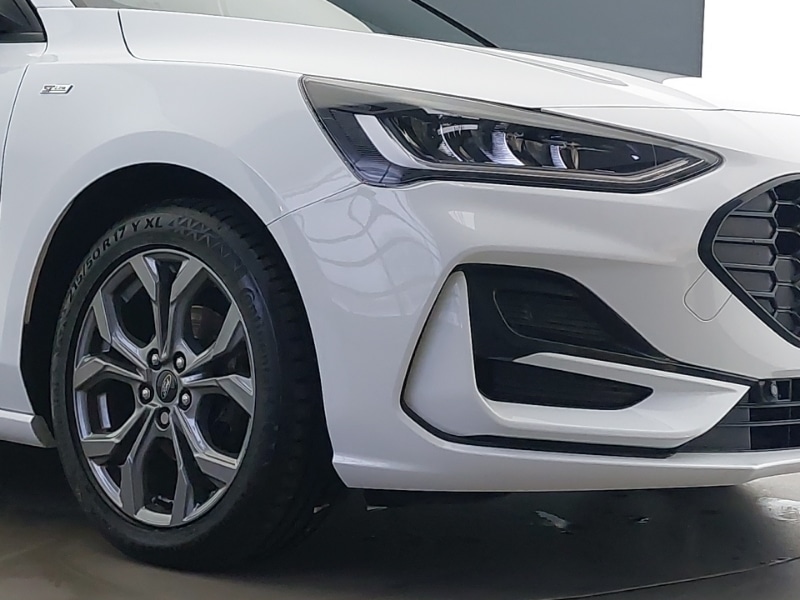 Used Ford Focus 2023 for sale - 77404968: Photo 9