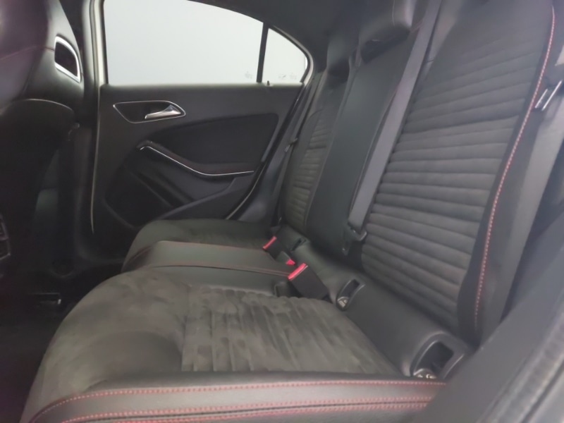 Used Mercedes-Benz A-Class 2018 for sale - 76571630: Photo 6