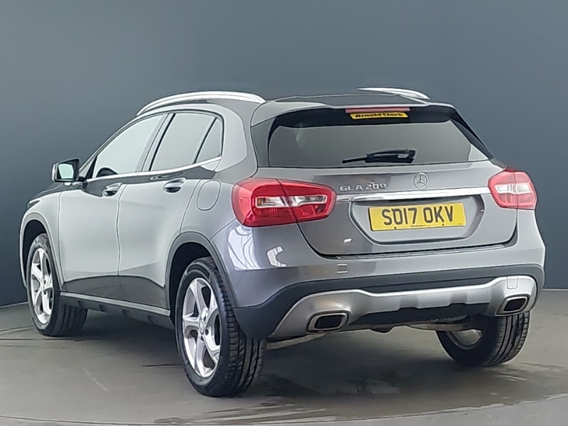 Used Mercedes-Benz GLA 2017 for sale - 77596044: Photo 3