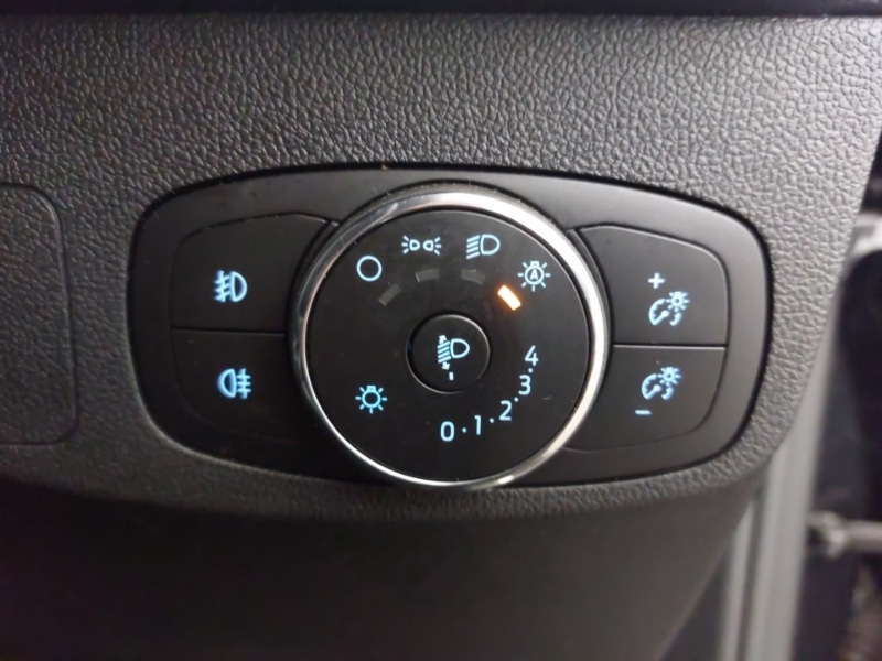 Used Ford Focus 2023 for sale - 76431604: Photo 14