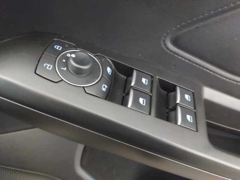 Used Ford Focus 2023 for sale - 76431604: Photo 19