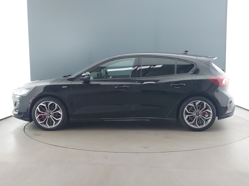 Used Ford Focus 2023 for sale - 76431604: Photo 4