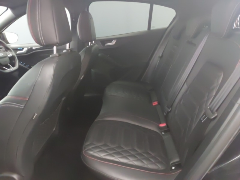 Used Ford Focus 2023 for sale - 76431604: Photo 6