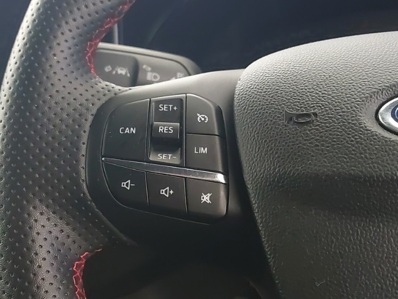 Used Ford Focus 2023 for sale - 77264956: Photo 14