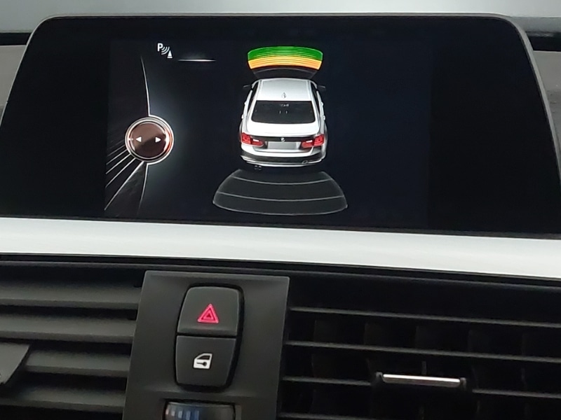 Used BMW 3 Series 2017 for sale - 76639403: Photo 10