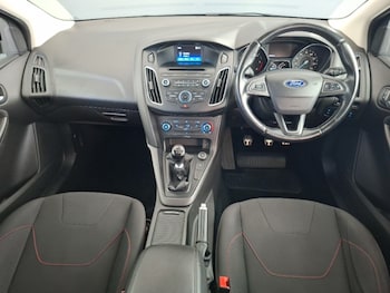 Used Ford Focus 2015 for sale - 79489347: Photo