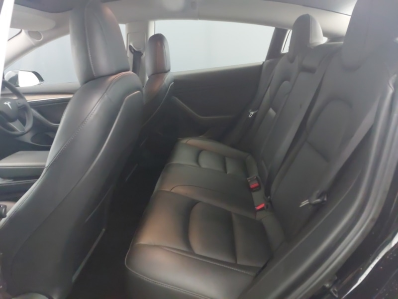 Used Tesla Model 3 2021 for sale - 76403601: Photo 6