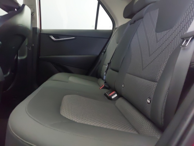 Used Kia Niro 2023 for sale - 76736844: Photo 6