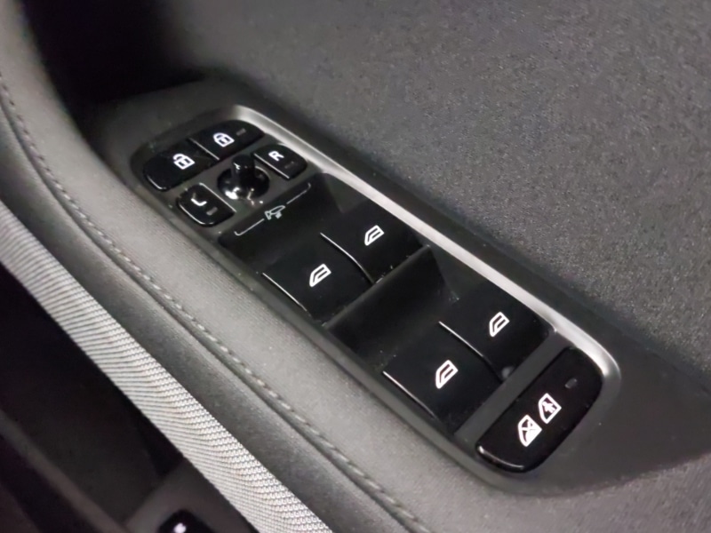 Used Polestar Polestar 2 2023 for sale - 76165770: Photo 18