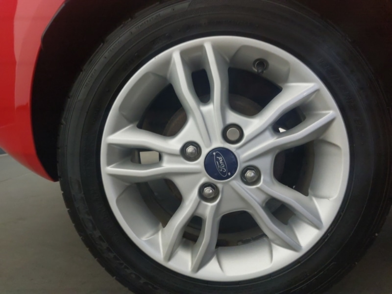 Used Ford Fiesta 2015 for sale - 77815902: Photo 19