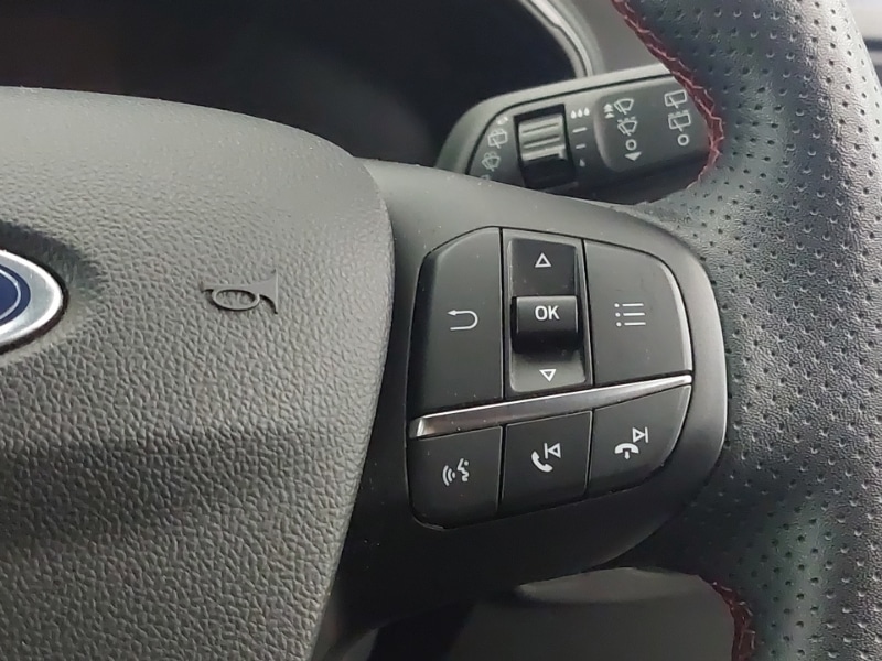 Used Ford Focus 2023 for sale - 77357835: Photo 13