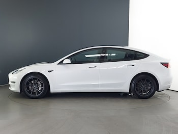 Used Tesla Model 3 2021 for sale - 79343027: Photo