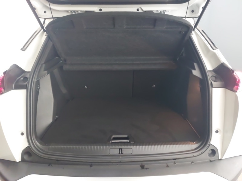 Used Peugeot 2008 2022 for sale - 76644034: Photo 8