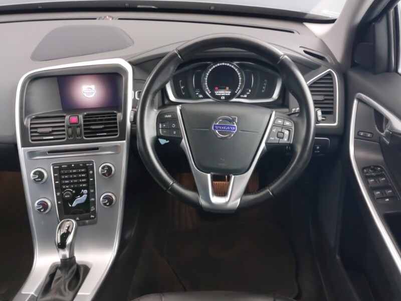 Used Volvo XC60 2017 for sale - 78224902: Photo 7