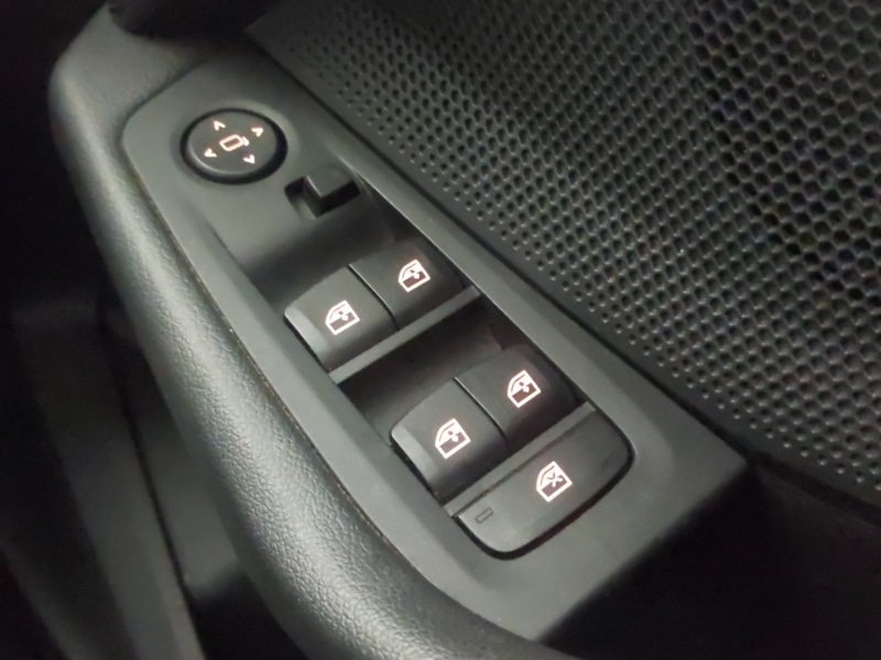 Used BMW 1 Series 2023 for sale - 76907027: Photo 18