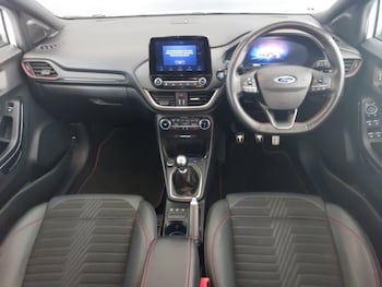 Used Ford Puma 2021 for sale - 76160372: Photo 2