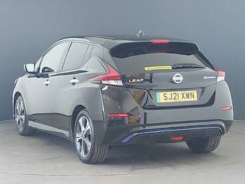 Used Nissan Leaf 2021 for sale - 77933170: Photo