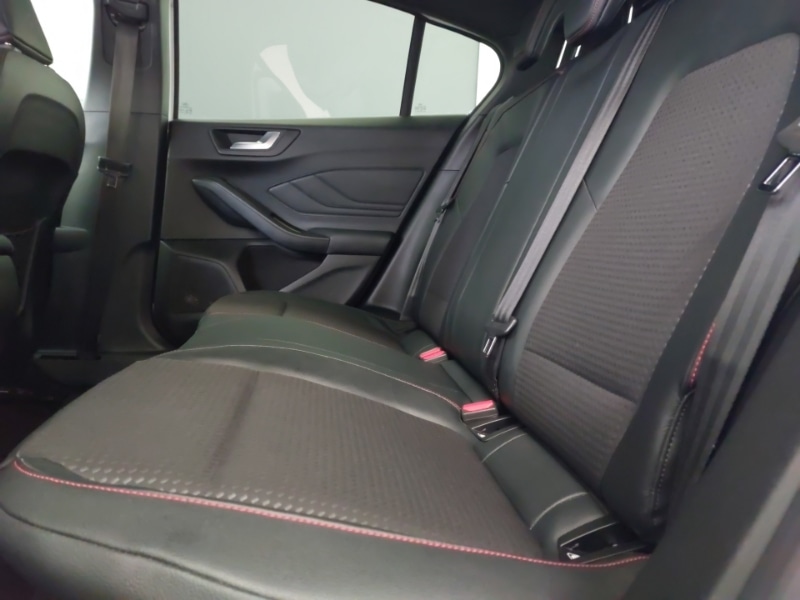 Used Ford Focus 2019 for sale - 77921914: Photo 6