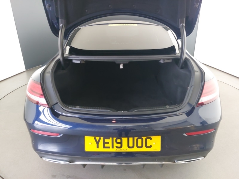 Used Mercedes-Benz C Class 2019 for sale - 76471756: Photo 8