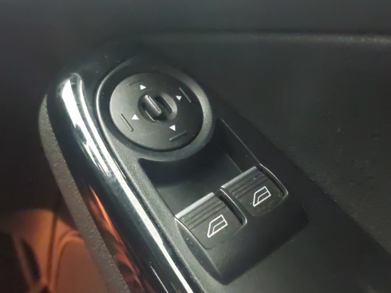 Used Ford Fiesta 2016 for sale - 77251589: Photo 17