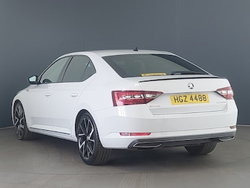Used Skoda Superb 2017 for sale - 78669617: Photo