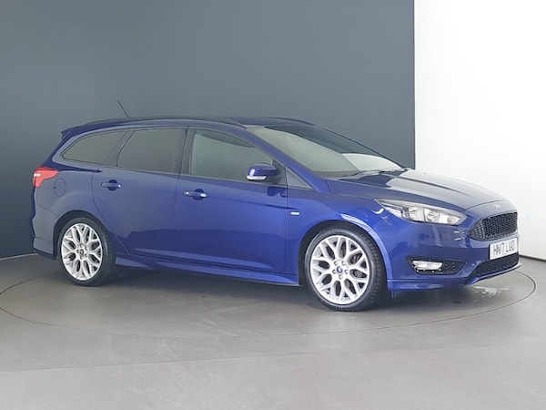 Used Ford Focus 2017 for sale - 76238077: Photo 12