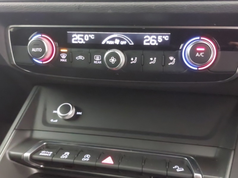 Used Audi Q3 2021 for sale - 76827121: Photo 15